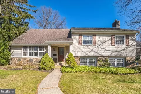 1630 Aidenn Lair Rd, Dresher, PA 19025