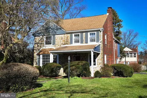 7454 Normandy Ln, Elkins Park, PA 19027