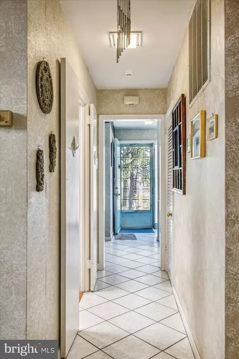 Entry Way - 804 Pardee Ln, Wyncote, PA 19095 photo 1 of 1