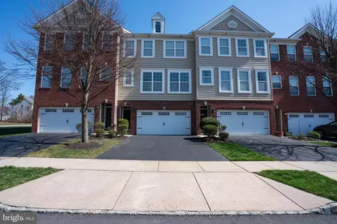 154 Country View Way, Telford, PA 18969