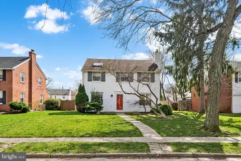 141 Barrie Rd, Ardmore, PA 19003