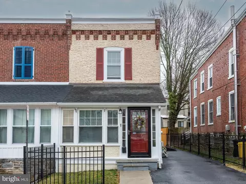 59 S Warner Ave, Bryn Mawr, PA 19010