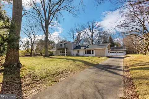 1547 E Butler Pike, Ambler, PA 19002