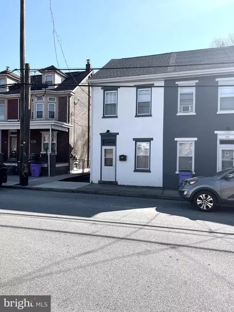 768 Queen St, Pottstown, PA 19464