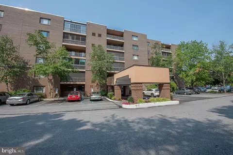 1219 W Wynnewood Rd #512, Wynnewood, PA 19096
