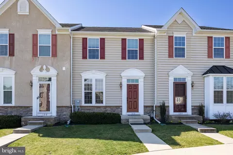 102 Raven Ct, Gilbertsville, PA 19525
