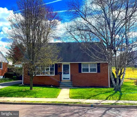 434 Belmont St, Pottstown, PA 19464
