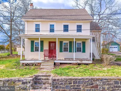 125 Dieber Rd, Schwenksville, PA 19473
