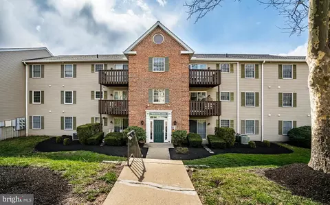 620 N Manatawny St #19, Pottstown, PA 19464