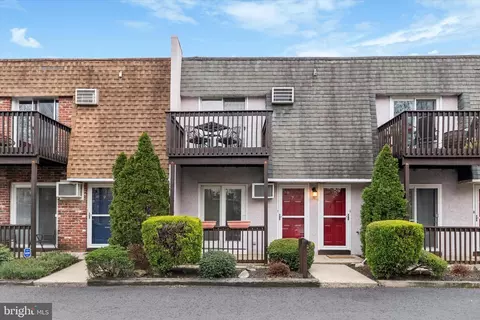 212 W 1st Ave #7, Conshohocken, PA 19428