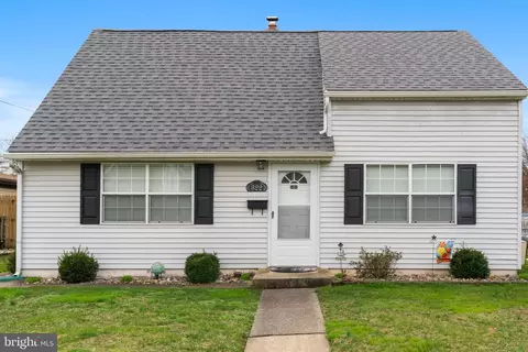 322 W Beech St, Pottstown, PA 19464