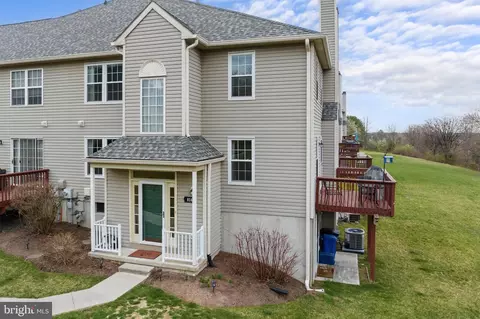 814 Dilworth Ln, Collegeville, PA 19426