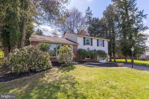 616 Bob White Rd, Wayne, PA 19087 photo 2