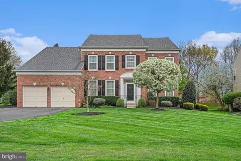 605 Dunburry Dr, Ambler, PA 19002