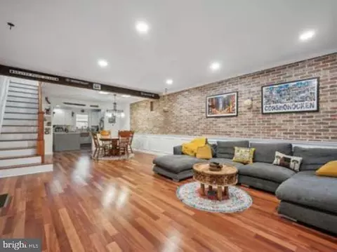 239 W 3rd Ave, Conshohocken, PA 19428