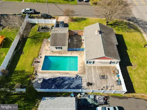 315 Fitzwatertown Rd, Willow Grove, PA 19090