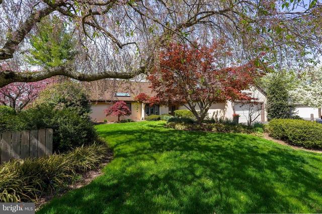 14 Springhouse Ln, Blue Bell, PA 19422