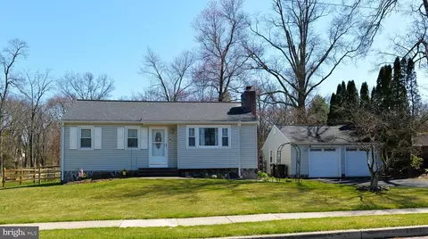 1805 N Line St, Lansdale, PA 19446