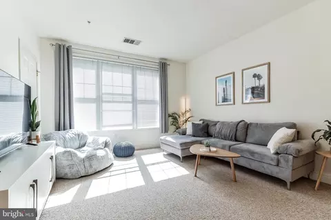 300 W Elm St #2208, Conshohocken, PA 19428