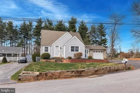 239 Lauman Ave, Norristown, PA 19403