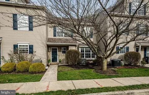 5108 Drawbridge Ct, Royersford, PA 19468