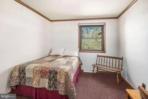 Bedroom - 507 Brookwood Rd, Wayne, PA 19087 photo 3 of 4