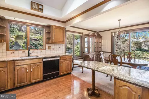 Kitchen - 507 Brookwood Rd, Wayne, PA 19087 photo 1 of 3