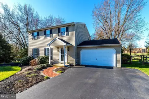 1108 Amber Ln, Lansdale, PA 19446