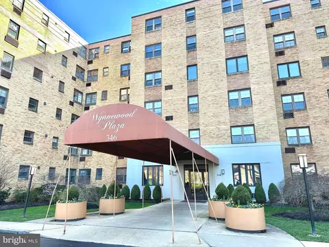 346 E Lancaster Ave #504, Wynnewood, PA 19096