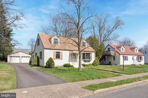 18 Barbara Rd, Hatboro, PA 19040
