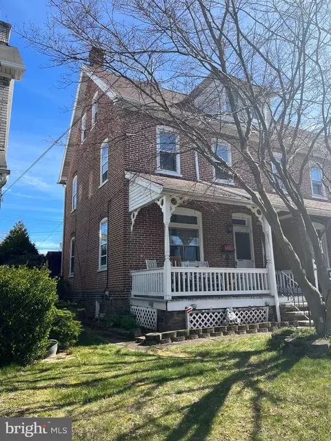 407 York Ave, Lansdale, PA 19446