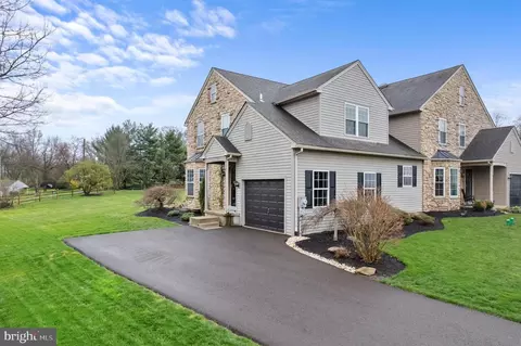 368 Kempton Ct, Souderton, PA 18964