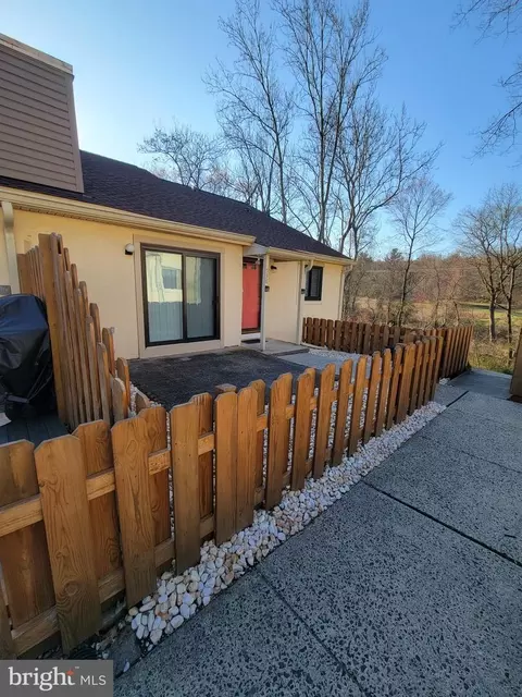 538 Whetstone Rd, Horsham, PA 19044
