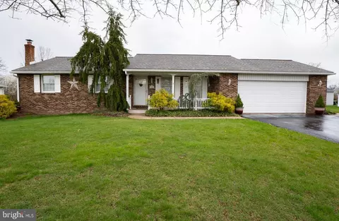 140 Aspen Ln, Gilbertsville, PA 19525