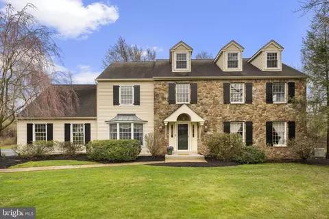 1521 Friends Ln, Ambler, PA 19002