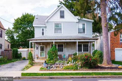 37 N Central Ave, Jenkintown, PA 19046