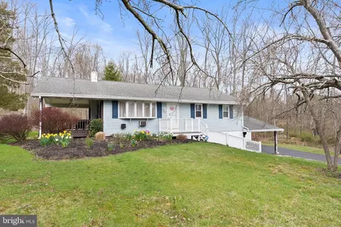 1103 Peevy Rd, East Greenville, PA 18041