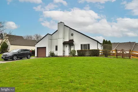 298 Alderfer Rd, Harleysville, PA 19438