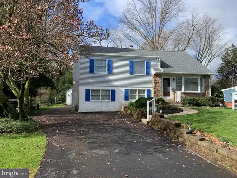 1042 Boyd Ave, Lansdale, PA 19446