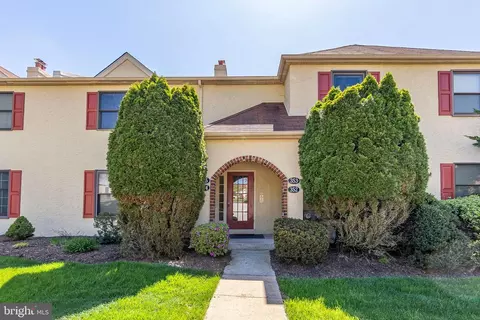 355 Norris Hall Ln, Jeffersonville, PA 19403