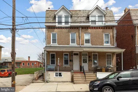 219 Holstein St, Bridgeport, PA 19405