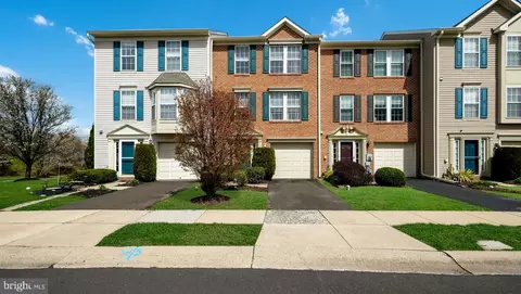 504 Joshua Ct, North Wales, PA 19454