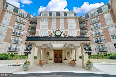 190 Presidential Blvd #PH13, Bala Cynwyd, PA 19004