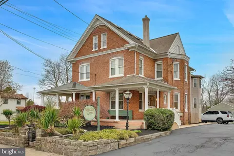 207 Main, Collegeville, PA 19426