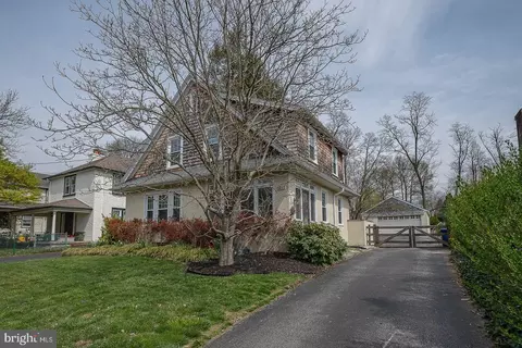 547 Barrett Ave, Haverford, PA 19041