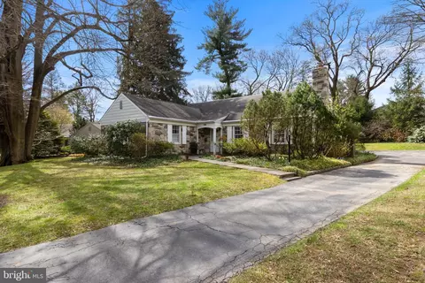 224 Welsh Ter, Merion Station, PA 19066