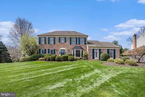 1411 Barton Dr, Fort Washington, PA 19034
