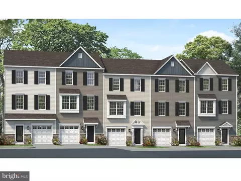 420 Ridgewood Dr, Royersford, PA 19468