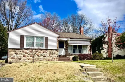 943 N Hills Blvd, Pottstown, PA 19464