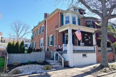 39 W 5th St, Pottstown, PA 19464